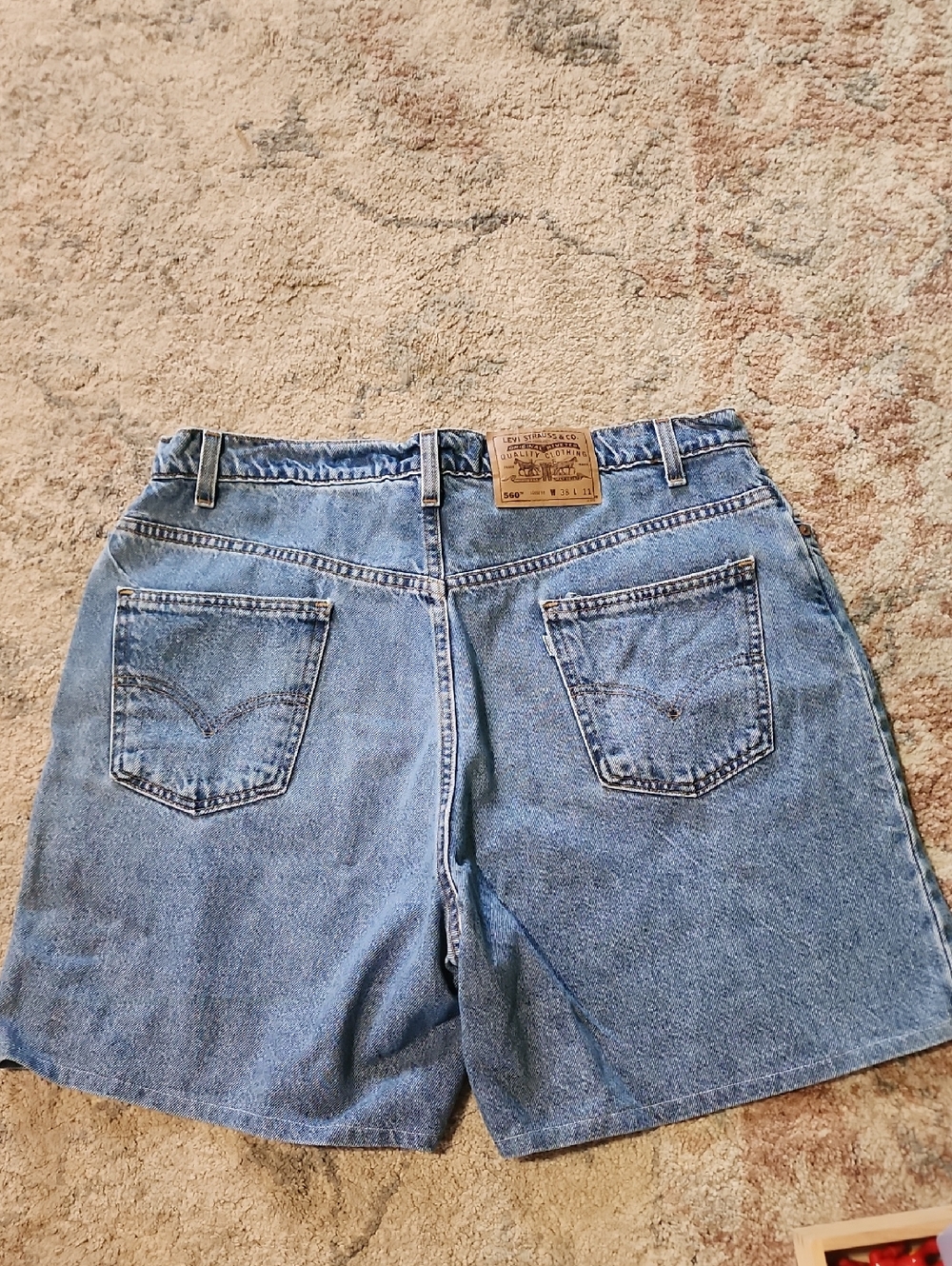 Vintage 60's 560 Loose FIT Levi Denim Shorts White Tab 100% Cotton 38 X 6